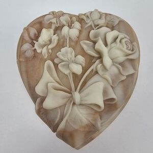 Vintage Avondale Crushed Glass Heart Floral Ribbon Bow Trinket Jewelry Box